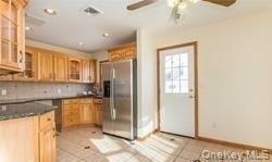 Foto del edificio - 4 Thistle Ln