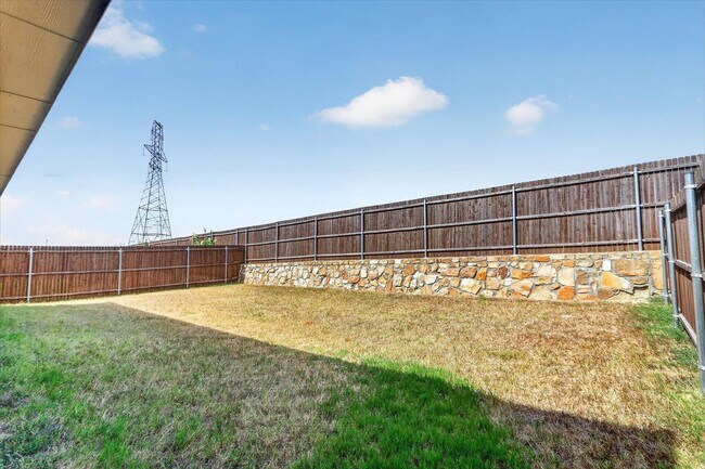 Foto del edificio - 8613 Wildwest Dr