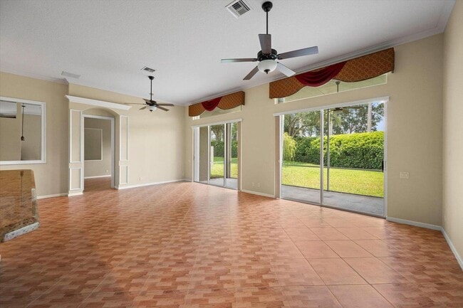 Foto del edificio - 9819 Mantova Dr