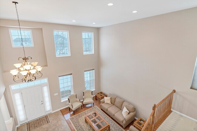 Foto del edificio - 426 Kingfisher Rd