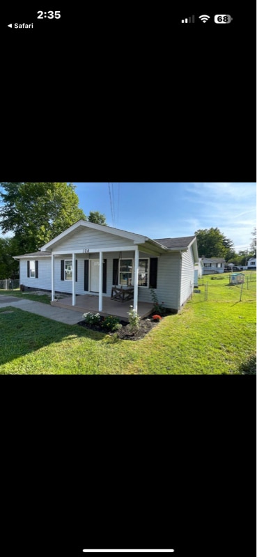 Building Photo - 104 Millard St