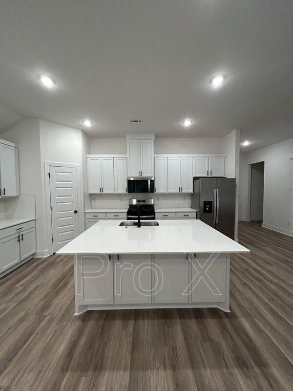 Foto del edificio - 7001 E Sugarloaf St