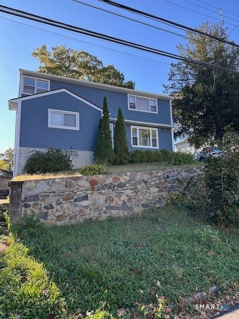 Building Photo - 131 Ruth St