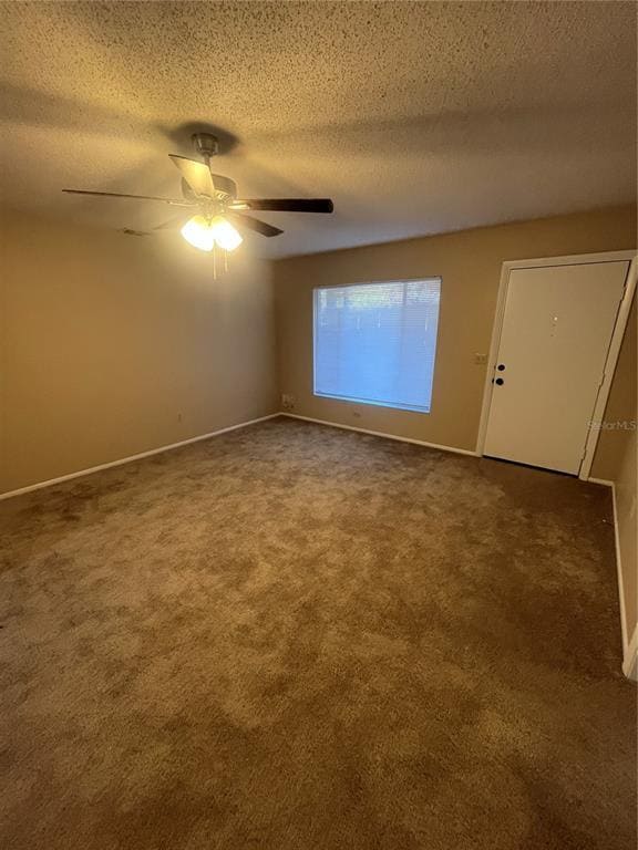 Building Photo - 351 Hidden Lake Dr