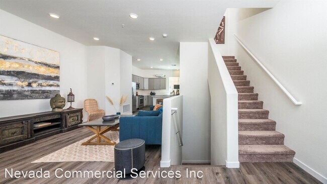 Building Photo - 4871 Summit Ridge Dr