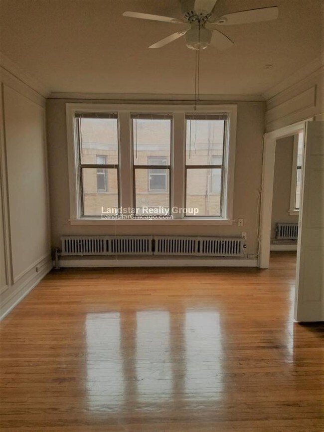 Foto del edificio - 1363 W Estes Ave