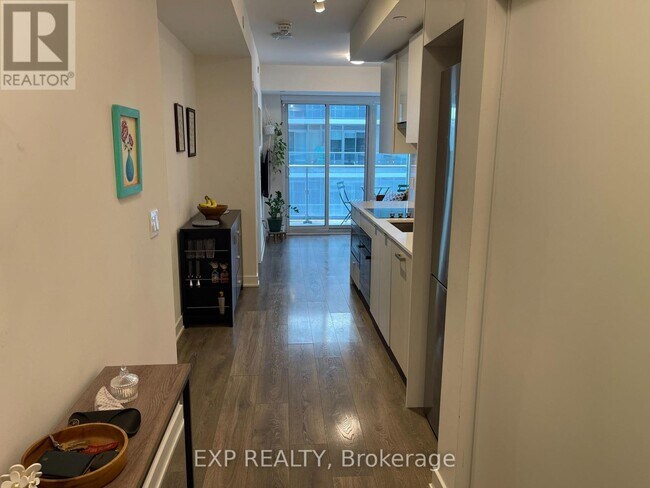 Photo du bâtiment - 195 Redpath Ave