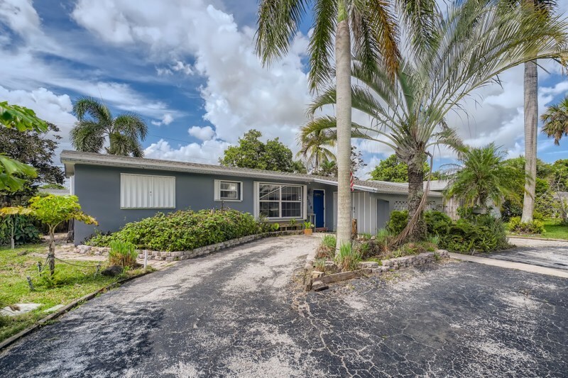 Primary Photo - 2730 SW 17th St