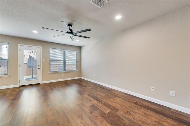 Foto del edificio - 10708 Edgewest Terrace