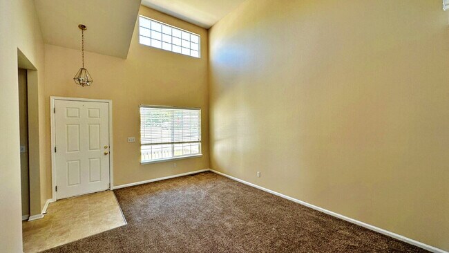 Foto del edificio - Welcome to The Mesa. 4 Bed. 3 Bath. Main Floor Bed. + Loft. 2 Car Attached Garage. Corner Lot. Ac...