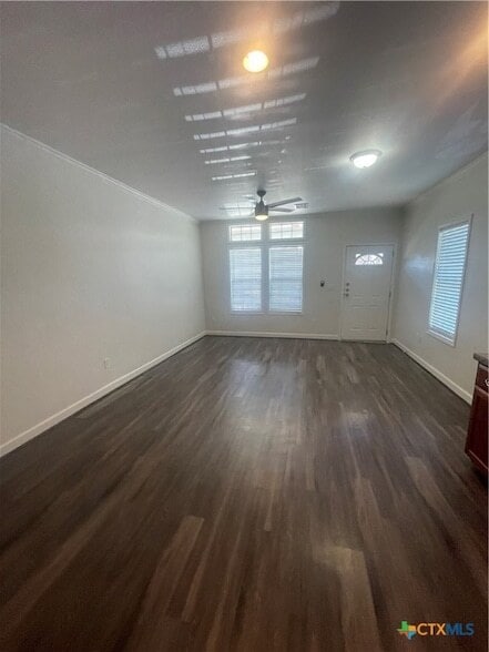 Building Photo - 203 Palmwood Dr