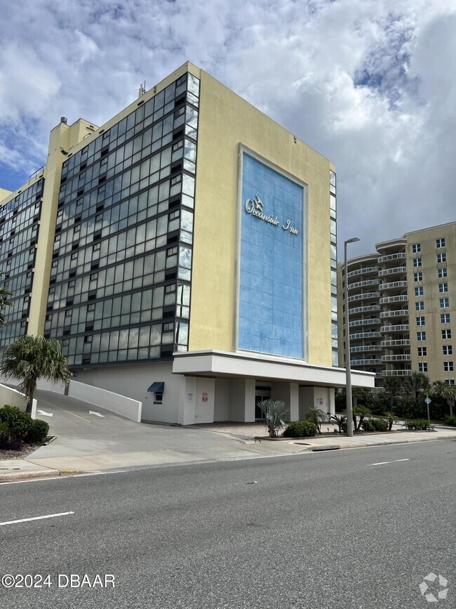 Building Photo - 1909 S Atlantic Ave