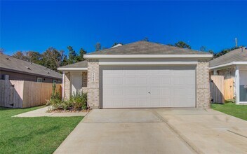 Building Photo - 14845 N Ascot Bnd Cir