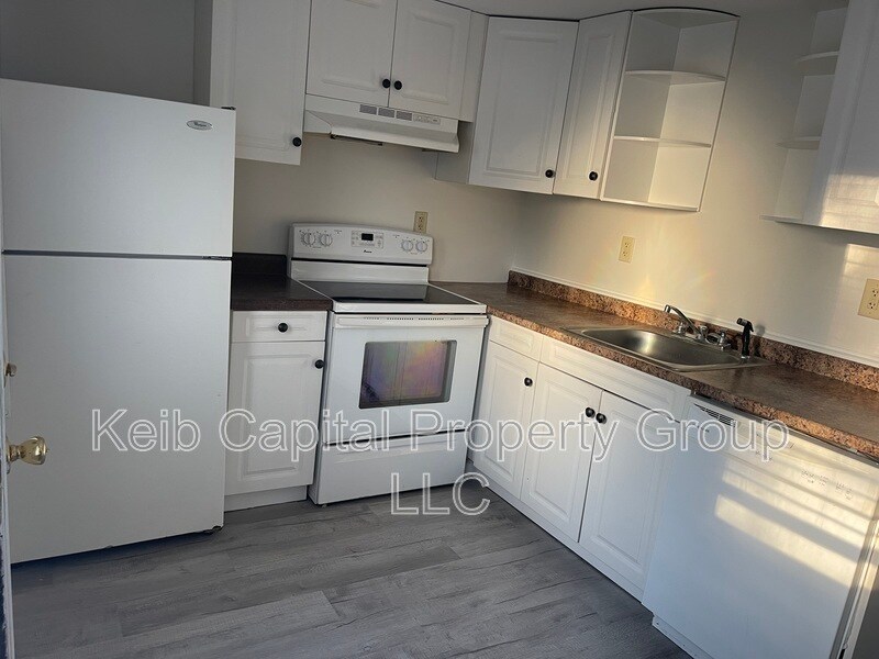 909292 Ford St Unit 10, Ballston Spa, NY 12020 Condo for Rent in