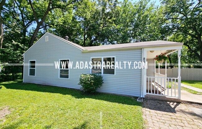 Foto del edificio - Spacious North Overland Park Bungalow-Available in FEBRUARY!!