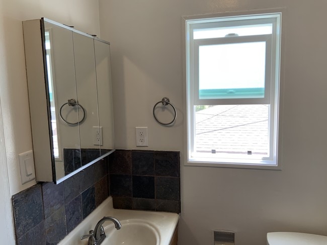 Bathroom - 5943 Tujunga Ave