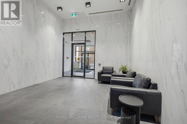 Building Photo - 203 Catherine St