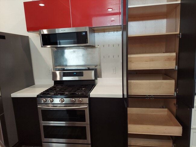 Foto del edificio - r221-7