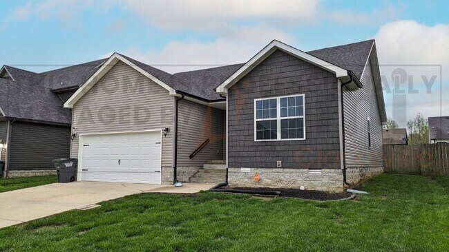 Building Photo - 518 Sourwood Dr