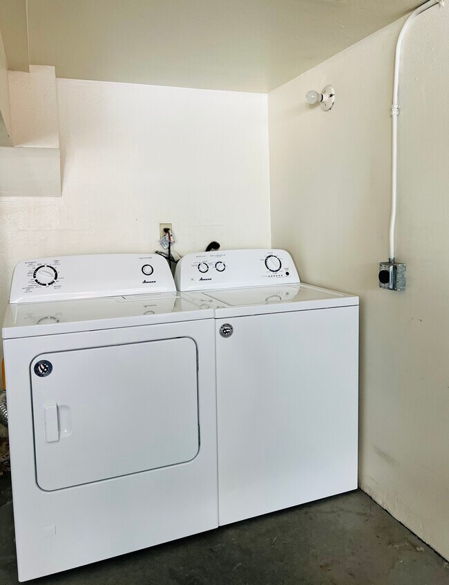 Foto del edificio - 3832 W Avenue 43