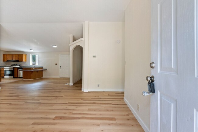 Foto del edificio - 6422 SE 144th Ln