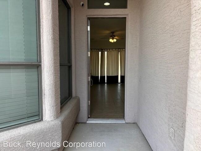 Foto del edificio - 3 br, 2 bath House - 896 Talon Pointe Dr.