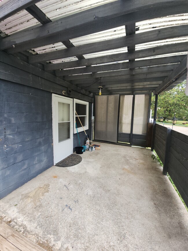 Foto del edificio - 4904 Inglewood Ct