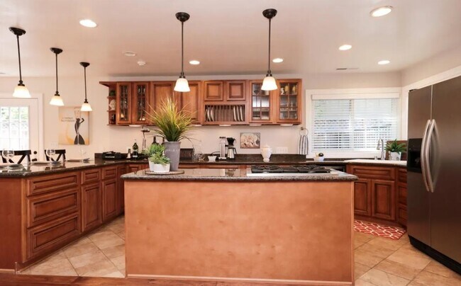 Foto del edificio - 15146 Chelsea Dr