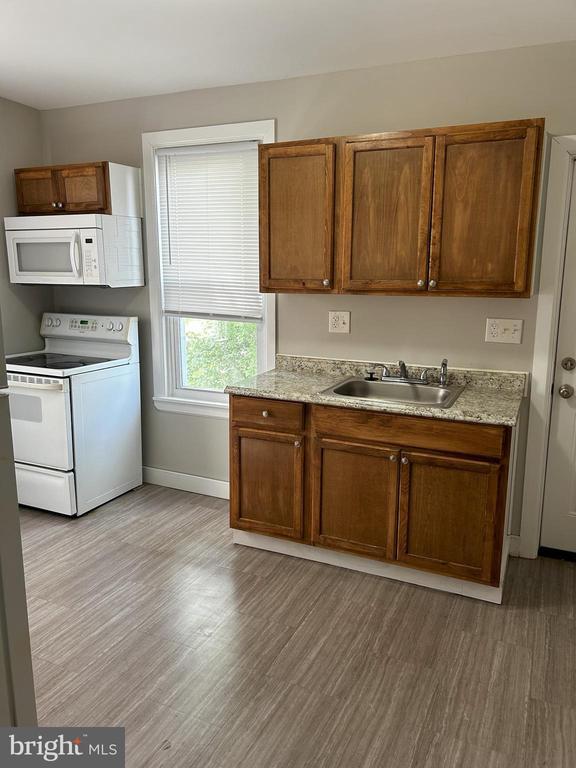 131 9th St, Upland, PA 19015 House Rental in Upland, PA