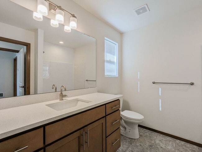 Foto del edificio - **Move-In Special** Beautiful Brand New Construction 3 bed, 2.5 bath home!