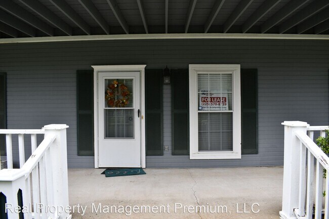 Building Photo - 2 br, 2.5 bath House - 12314 S. Harrells F...
