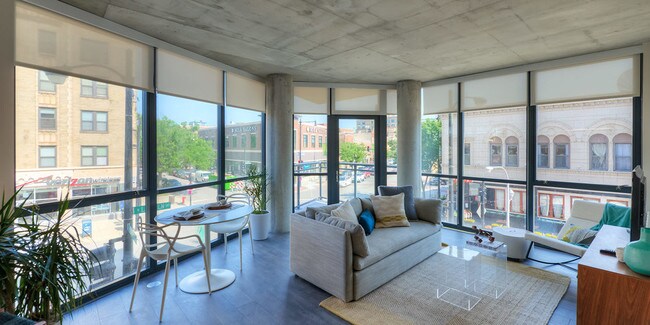 Foto del edificio - 1714 W Roscoe St