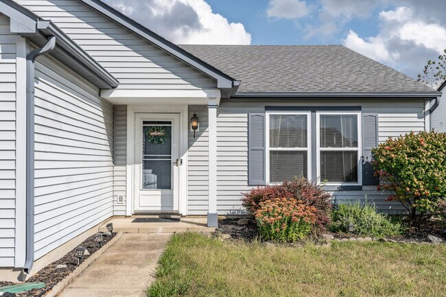 Foto del edificio - 2155 Shadowbrook Dr