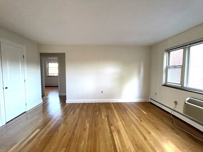 Foto del edificio - 580 Salem St