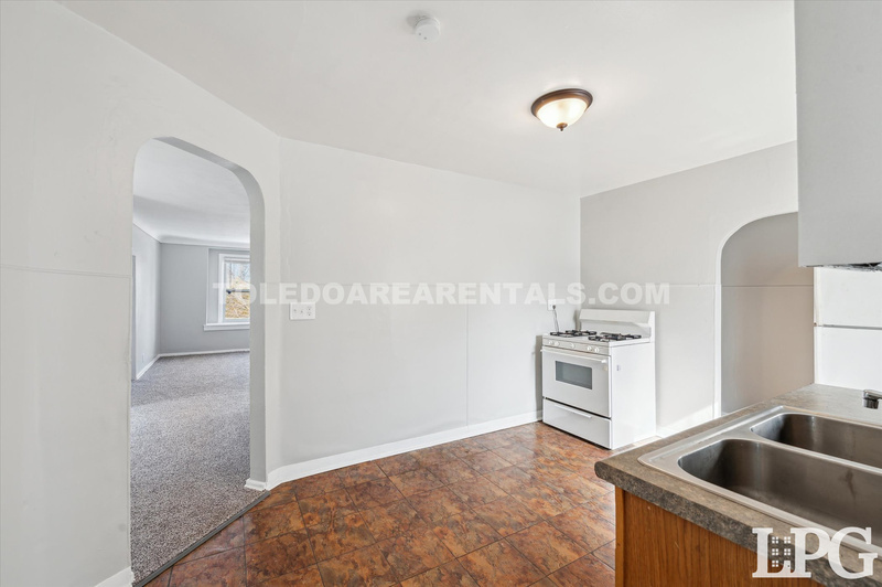 Foto principal - 340 E Lake St