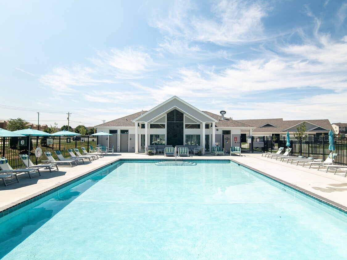 Centennial Crossing Townhomes for Rent Waukee, IA