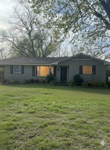 Building Photo - 1388 Adrian Ln