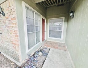 Building Photo - 3424 Willowrun Dr