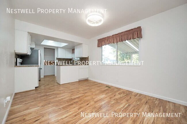 Foto del edificio - 3811 Bingham Creek Dr