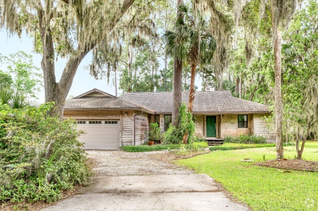 Building Photo - 119 Palm Valley Woods Dr