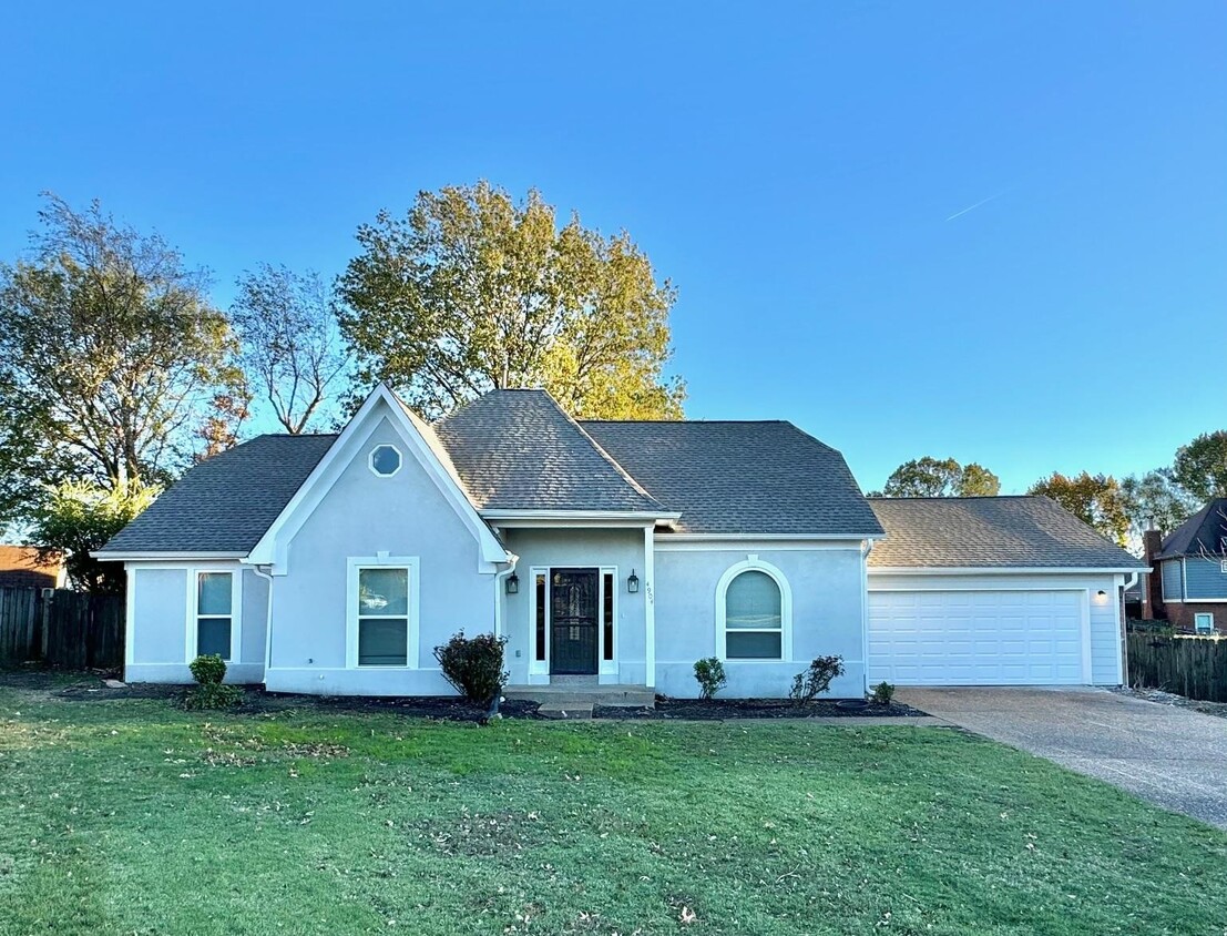 Primary Photo - 4904 Harvest Fields Cir