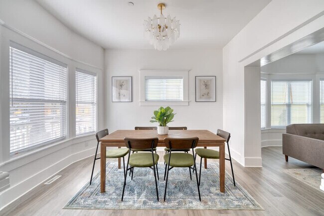 Foto del edificio - 315-317-317 NE Beech St