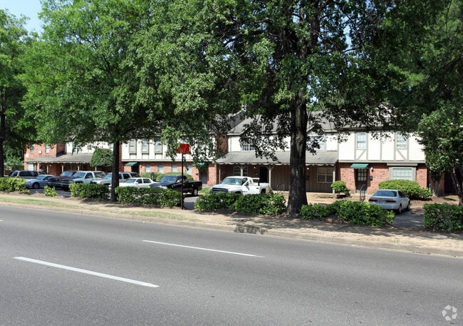 Aspenwood Square Apartments - Aspen Parc