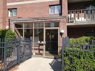 Foto del edificio - 16-16 Ellery St