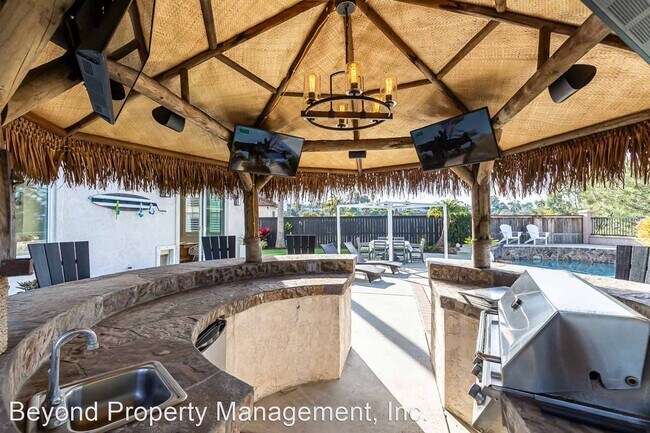 Building Photo - 5 br, 4 bath House - 2394 Outlook Court