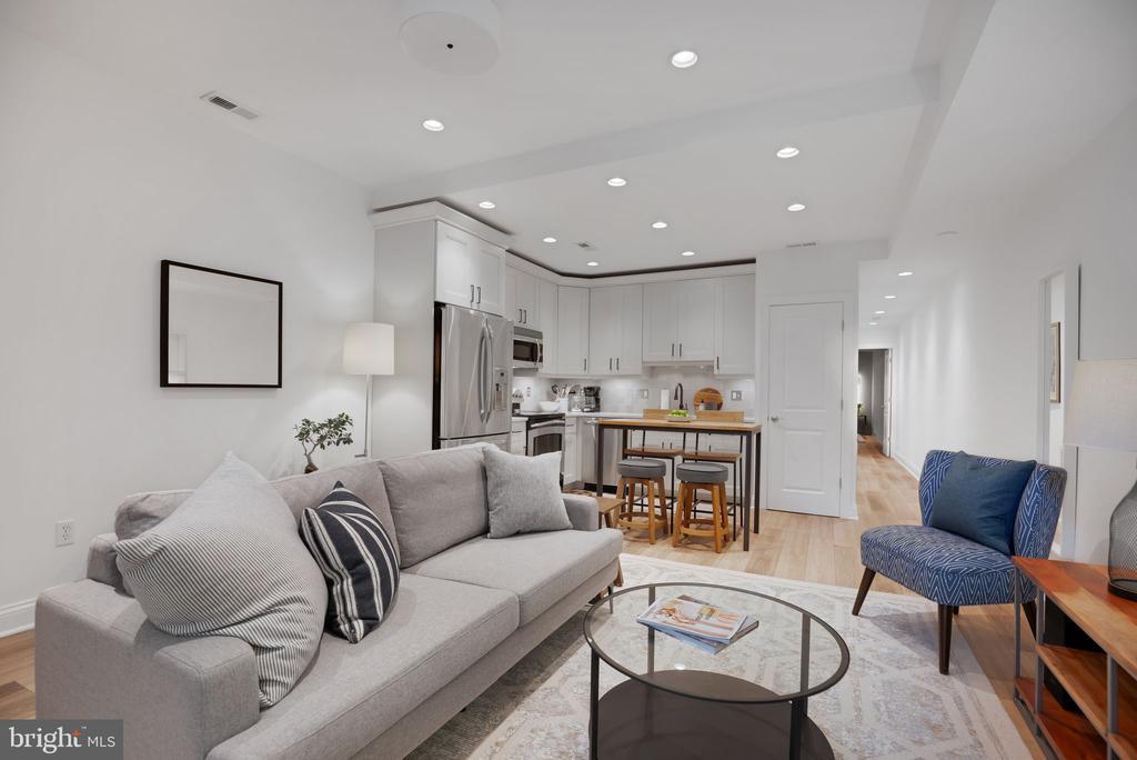 Foto principal - 1317 Harvard St NW
