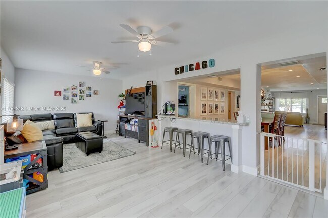 Foto del edificio - 1516 SW 30th Ave
