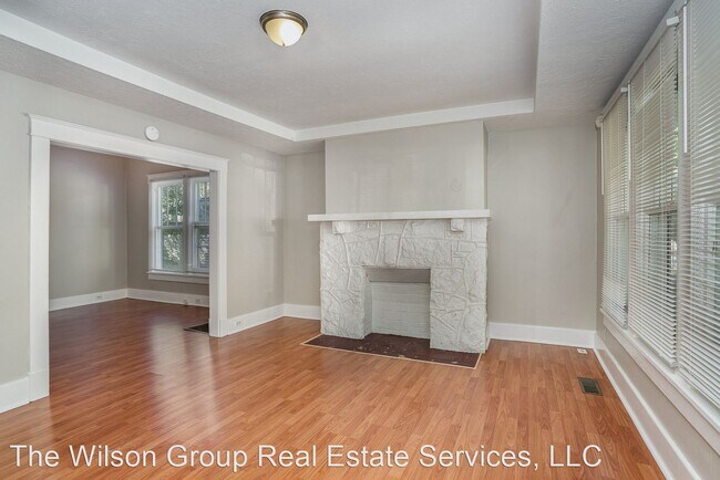 Building Photo - 3 br, 1.5 bath House - 1108 Petway Avenue