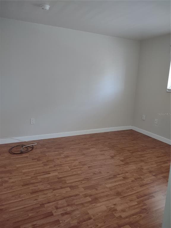 Building Photo - 890 N Village Dr