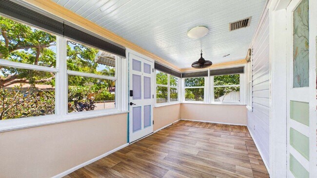 Foto del edificio - 5026 26th Ave S